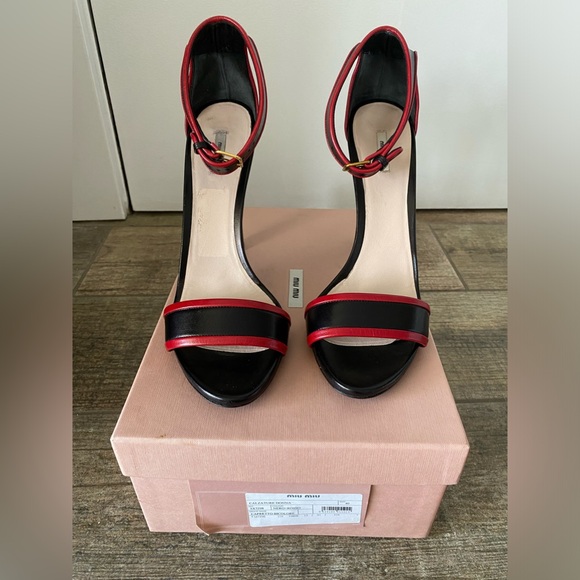 Miu miu heels. - Picture 3 of 6